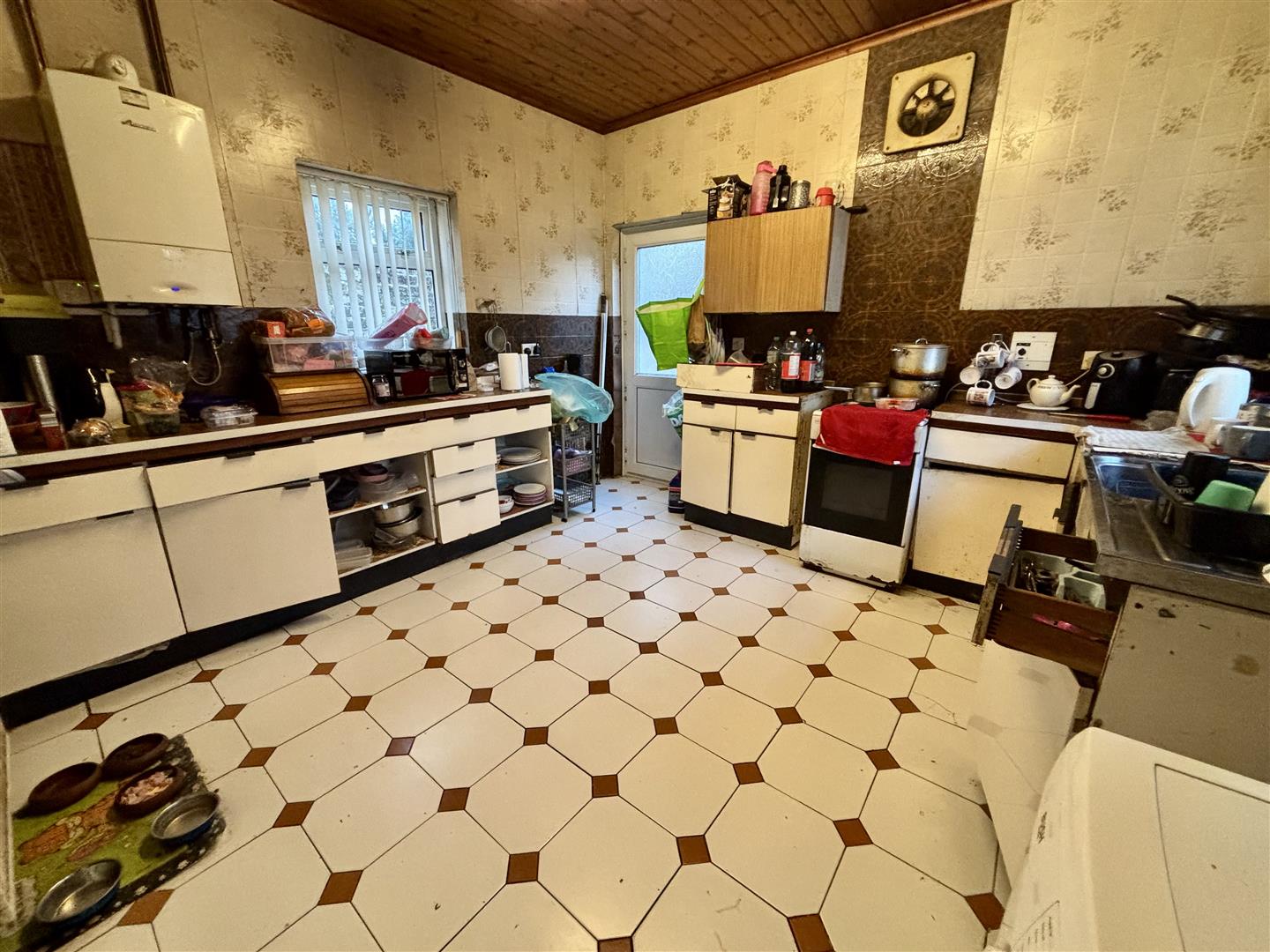 Sketty Road, Uplands, Swansea, SA2 0JZ